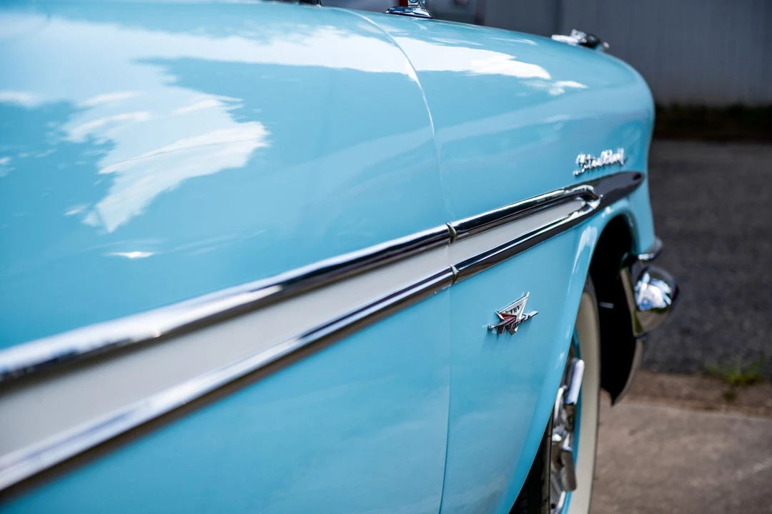 1957 Pontiac Star Chief - Image 17 of 31