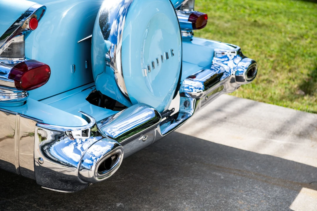 1957 Pontiac Star Chief - Image 22 of 31