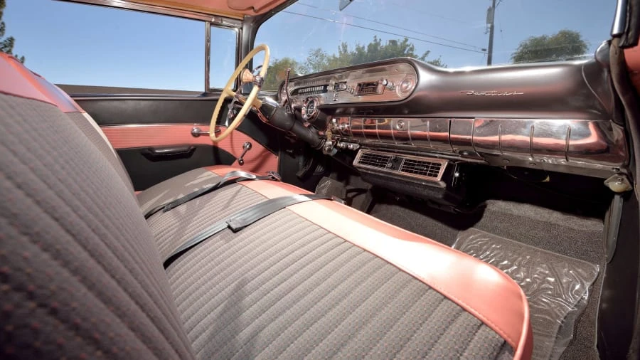 1957 Pontiac Star Chief - Image 5 of 12