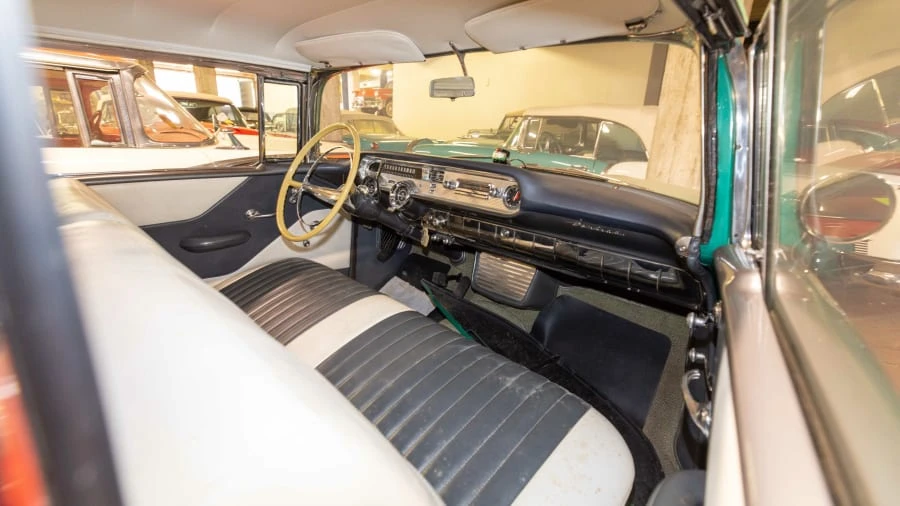 1957 Pontiac Star Chief - Image 5 of 10