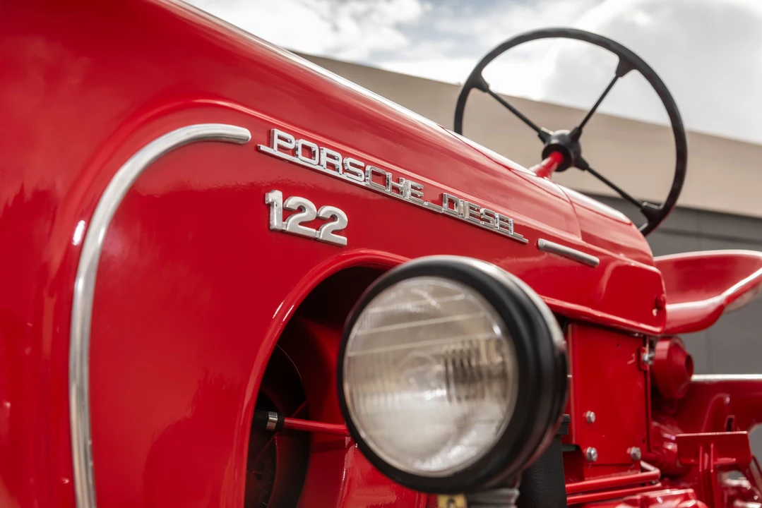 1957 Porsche Tractors - Image 5 of 21