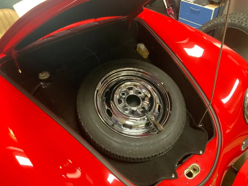 1957 Porsche Speedster - Image 8 of 10