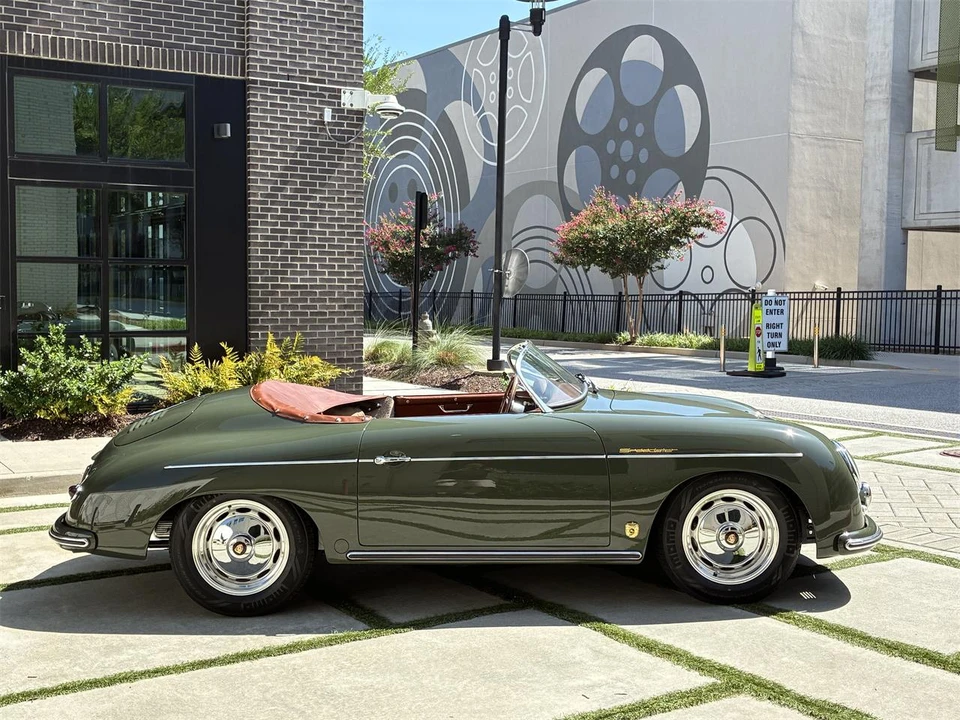 1957 Porsche 356 A - Image 9 of 31