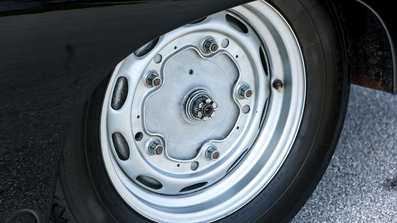 1957 Porsche 356 A - Image 26 of 31