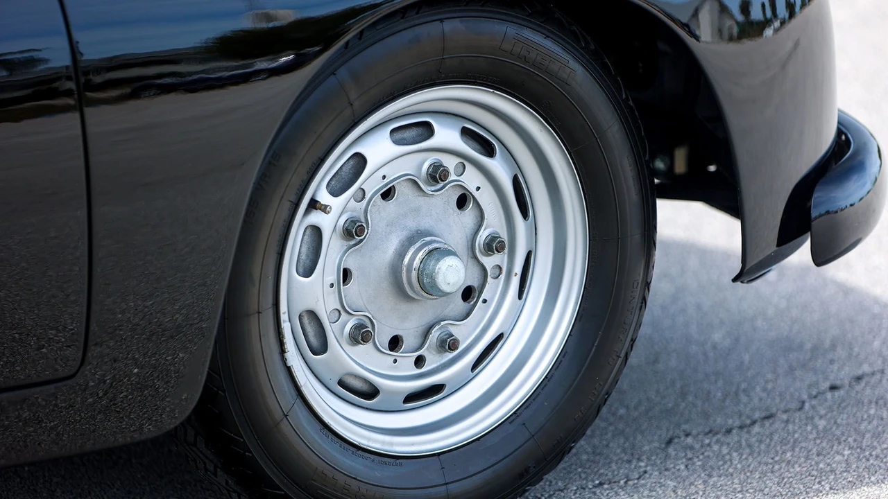 1957 Porsche 356 A - Image 29 of 31