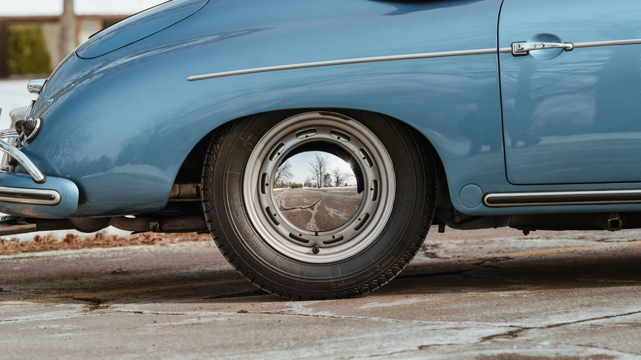 1957 Porsche 356 A - Image 31 of 31