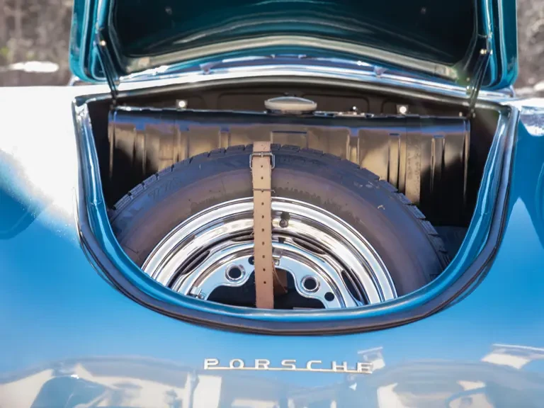 1957 Porsche Speedster - Image 28 of 31
