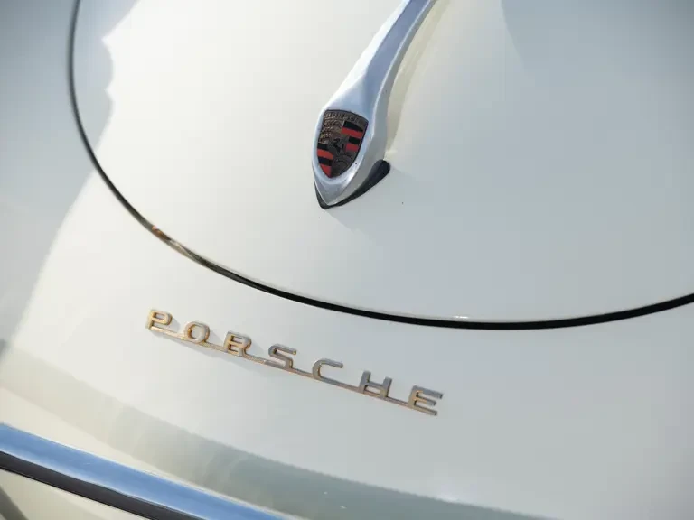 1957 Porsche Speedster - Image 6 of 31