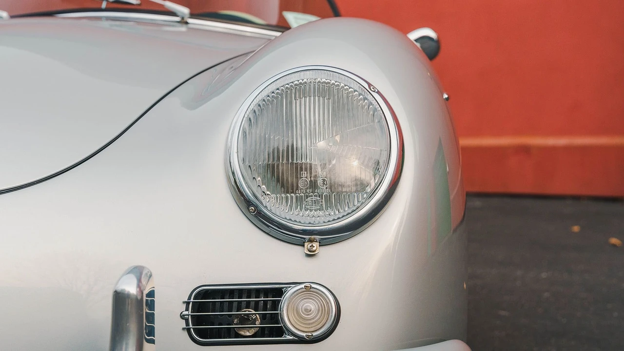 1957 Porsche 356 A - Image 15 of 31