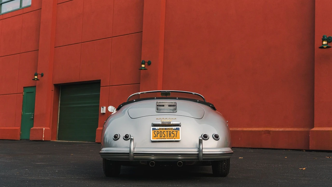 1957 Porsche 356 A - Image 5 of 31