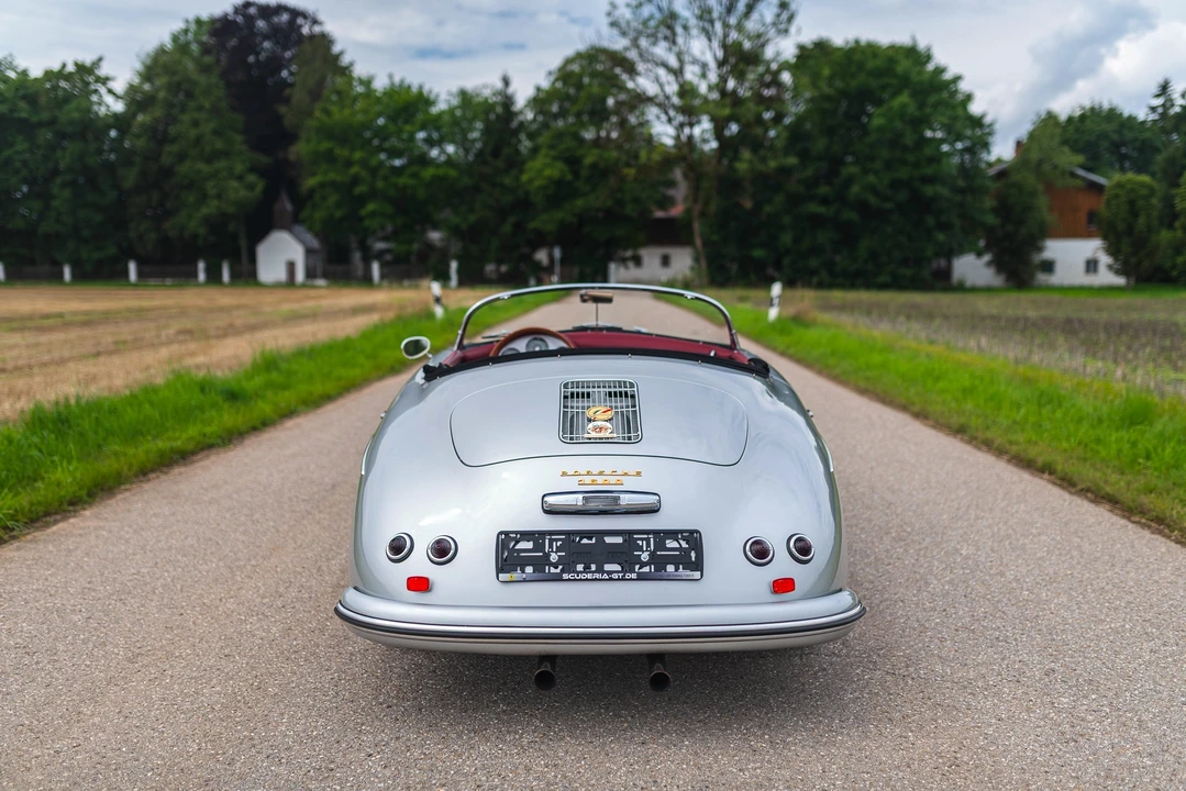 1957 Porsche Speedster - Image 15 of 31