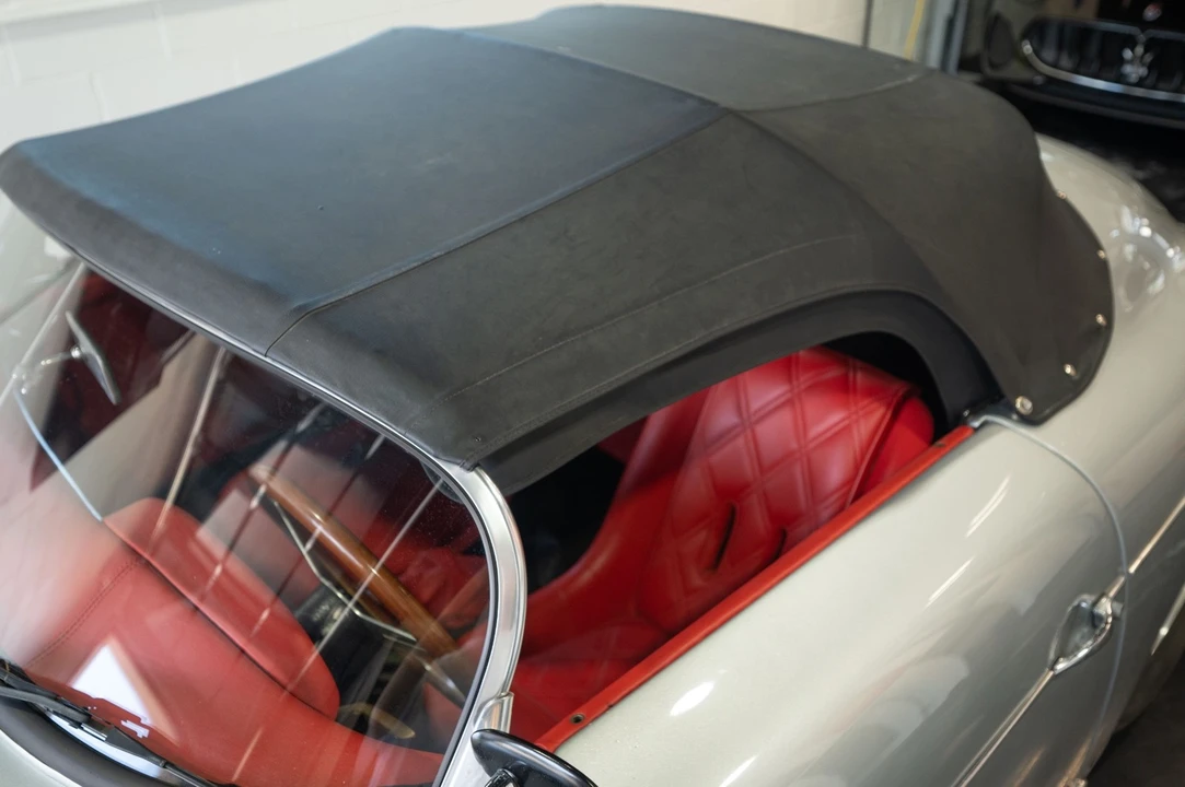 1957 Porsche Speedster - Image 9 of 21