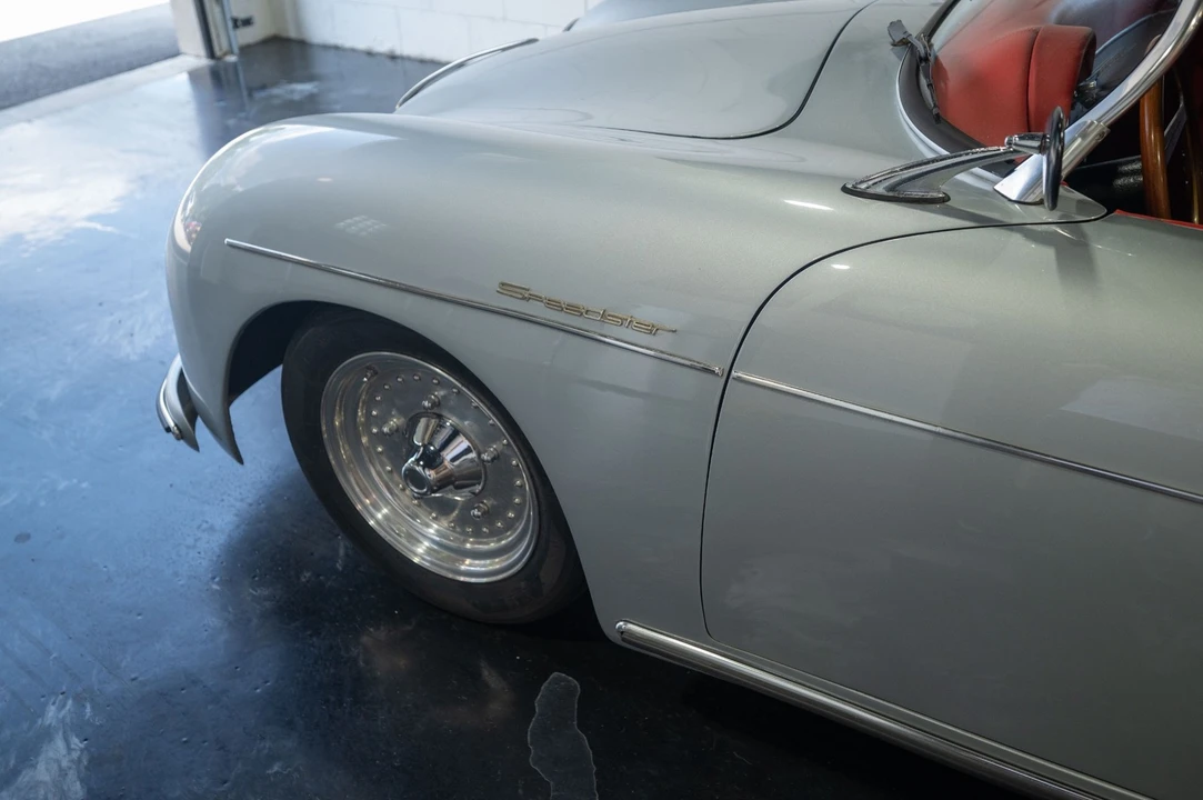 1957 Porsche Speedster - Image 4 of 21