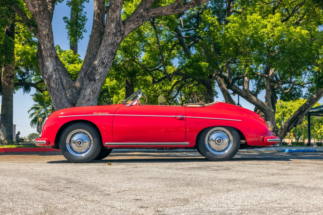 1957 Porsche Speedster - Image 10 of 31