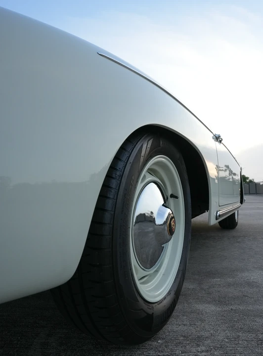 1957 Porsche 356 Replica - Image 27 of 31