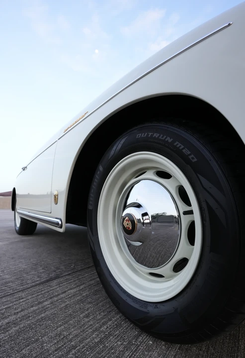 1957 Porsche 356 Replica - Image 29 of 31