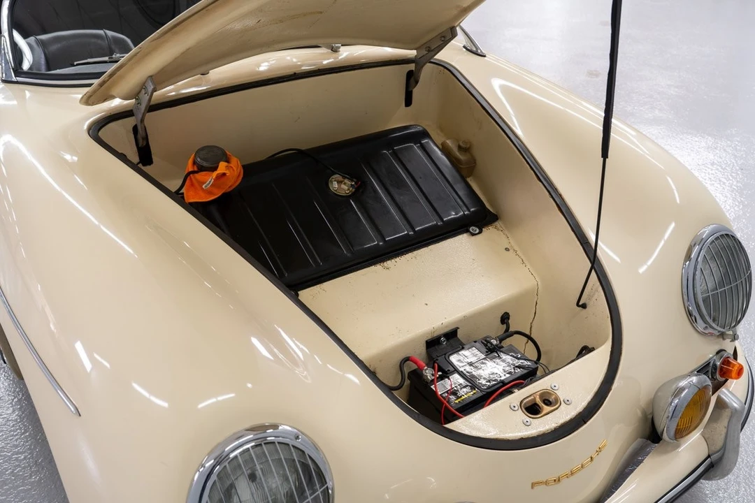 1957 Porsche Speedster - Image 26 of 31