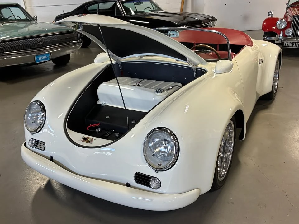 1957 Porsche Speedster - Image 16 of 19