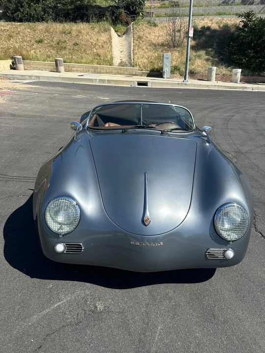1957 Porsche Speedster - Image 11 of 20