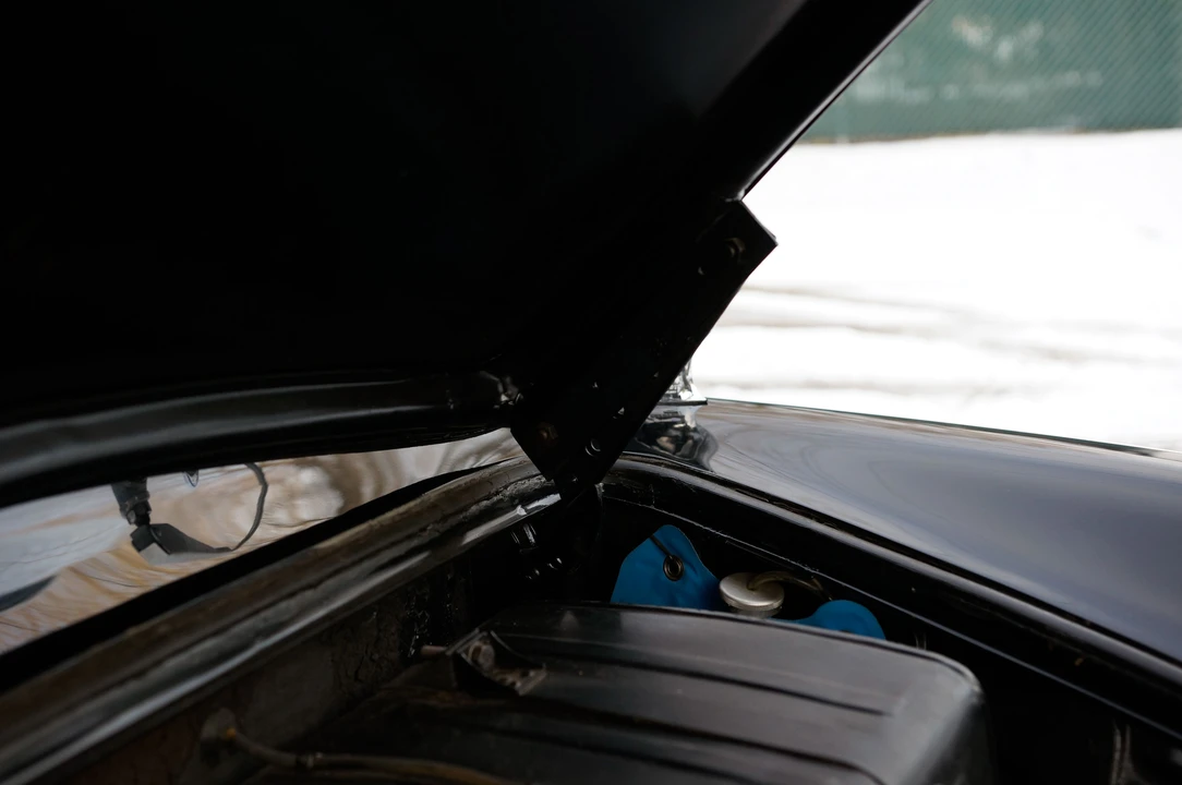 1957 Porsche 356 A - Image 10 of 25