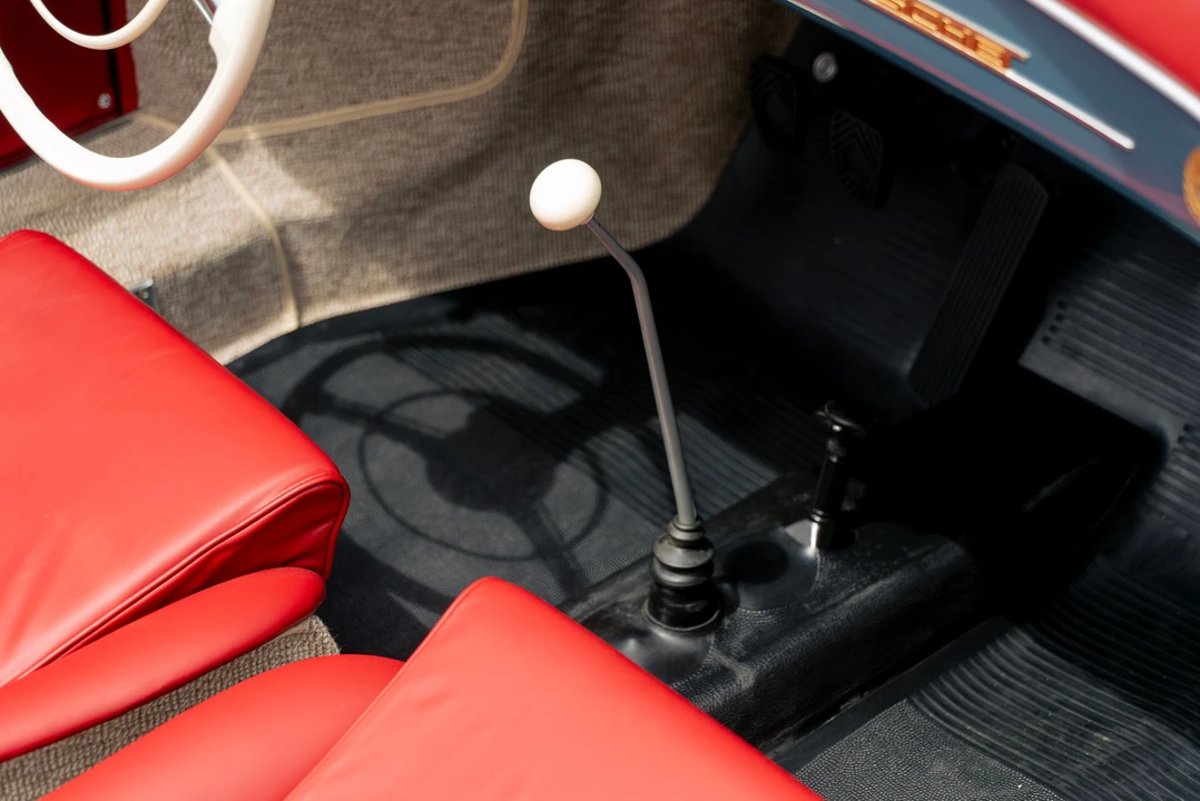 1957 Porsche Speedster - Image 24 of 31