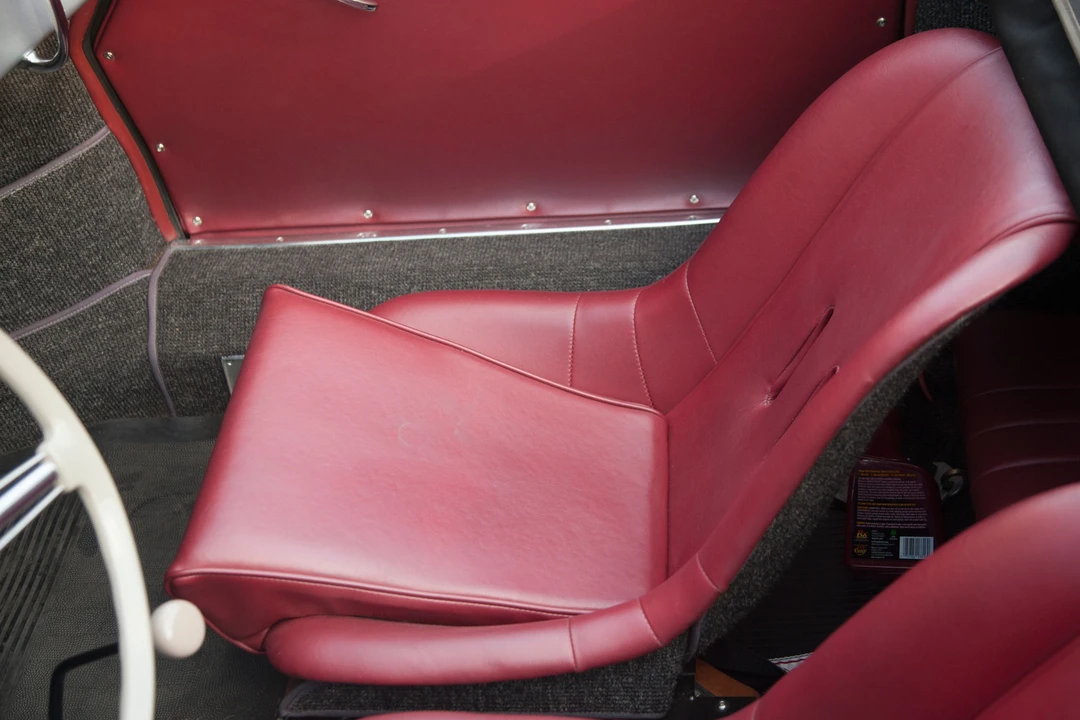 1957 Porsche Speedster - Image 16 of 31