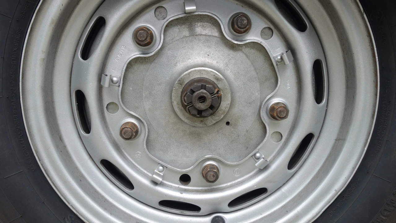 1957 Porsche 356 A - Image 18 of 31