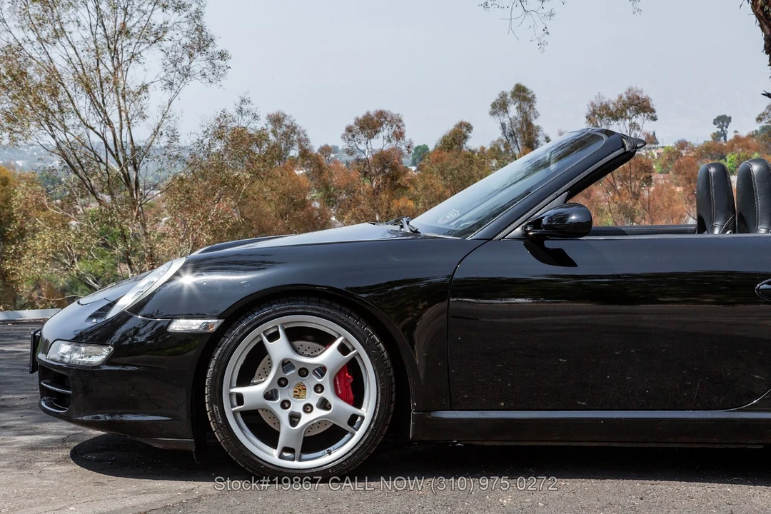 2005 Porsche 911 - Image 25 of 25