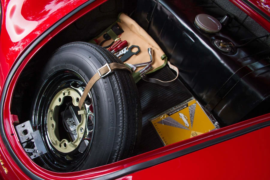 1957 Porsche Speedster - Image 7 of 12