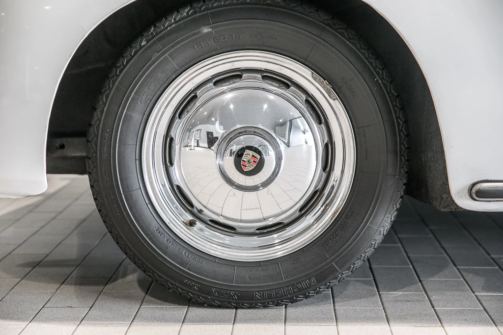 1957 Porsche 356 A - Image 11 of 31