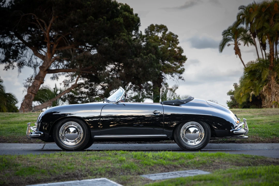 1957 Porsche Speedster - Image 9 of 31