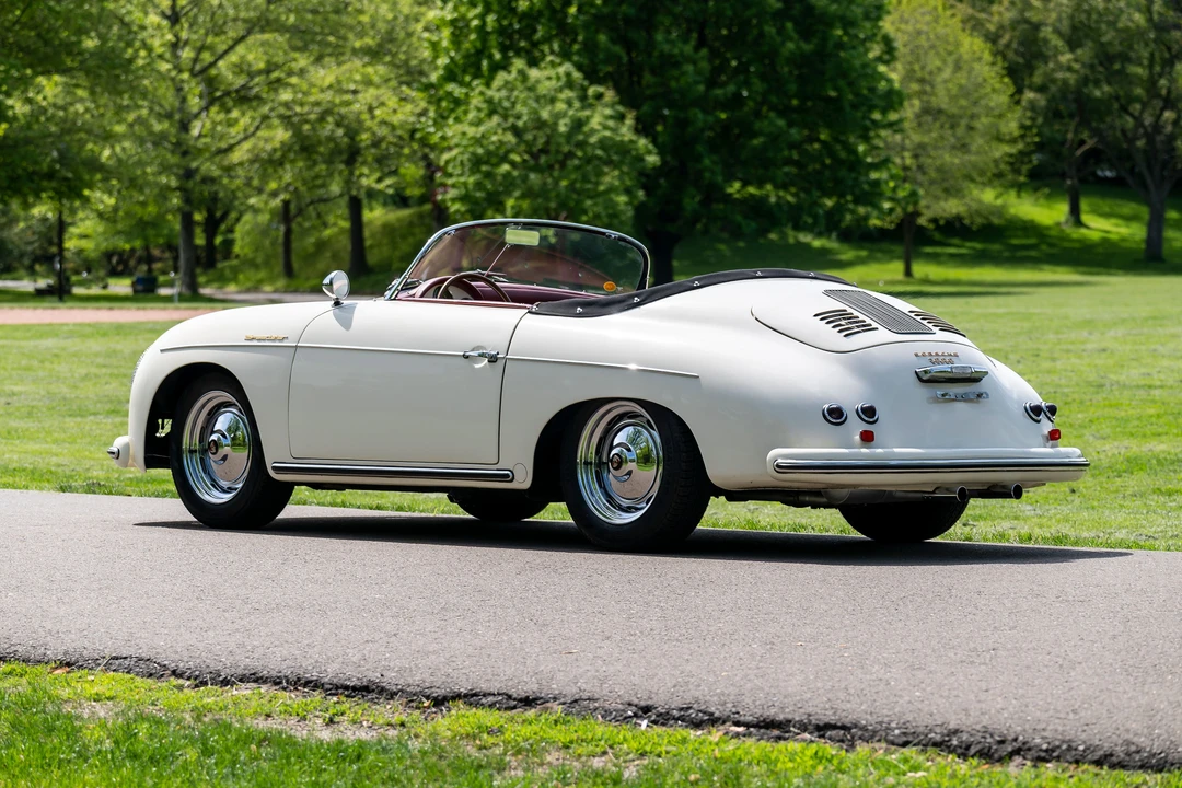 1957 Porsche Speedster - Image 25 of 31