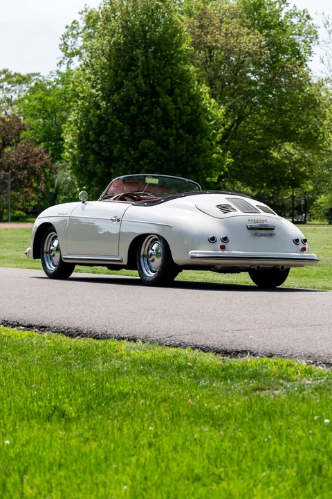 1957 Porsche Speedster - Image 24 of 31