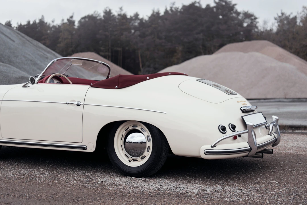 1957 Porsche Speedster - Image 21 of 31