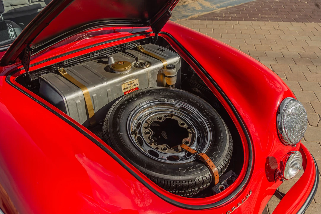 1957 Porsche 356 A - Image 10 of 31