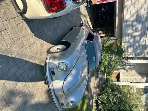 1957 Porsche 356 Speedster Replica