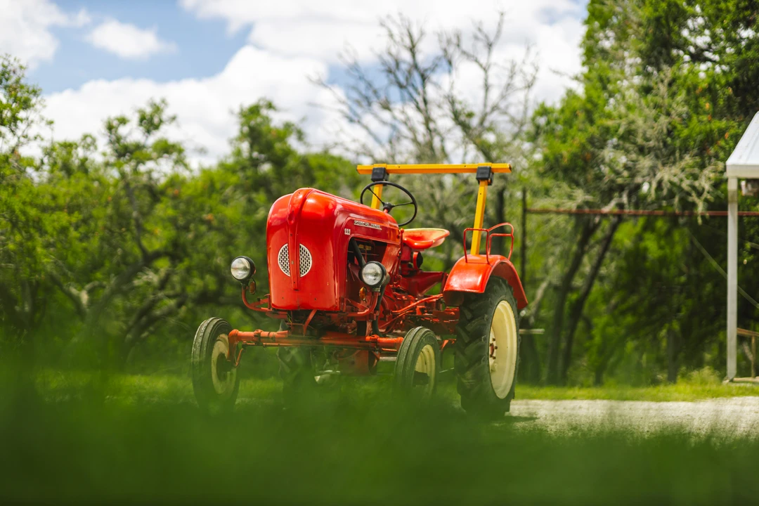 1957 Porsche Tractors - Image 3 of 31