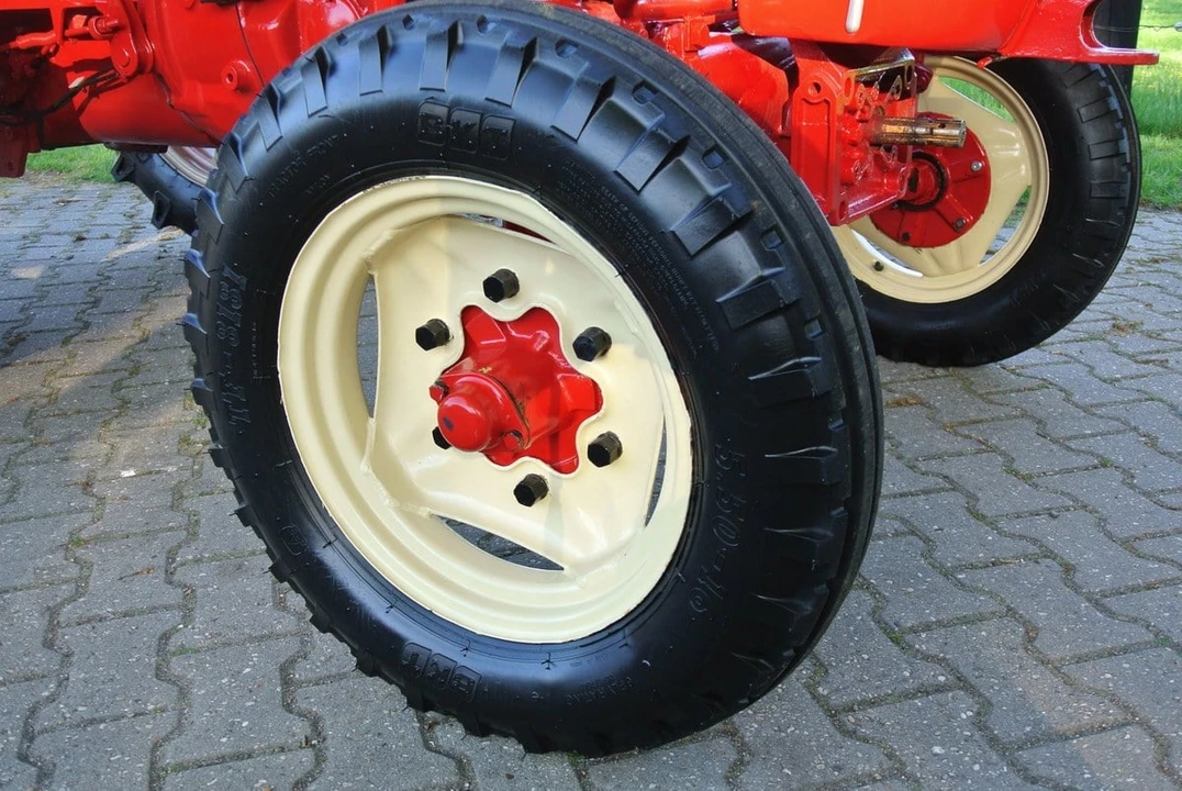1957 Porsche Tractors - Image 24 of 31