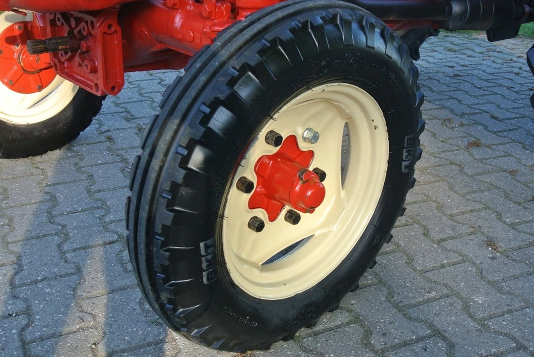 1957 Porsche Tractors - Image 26 of 31