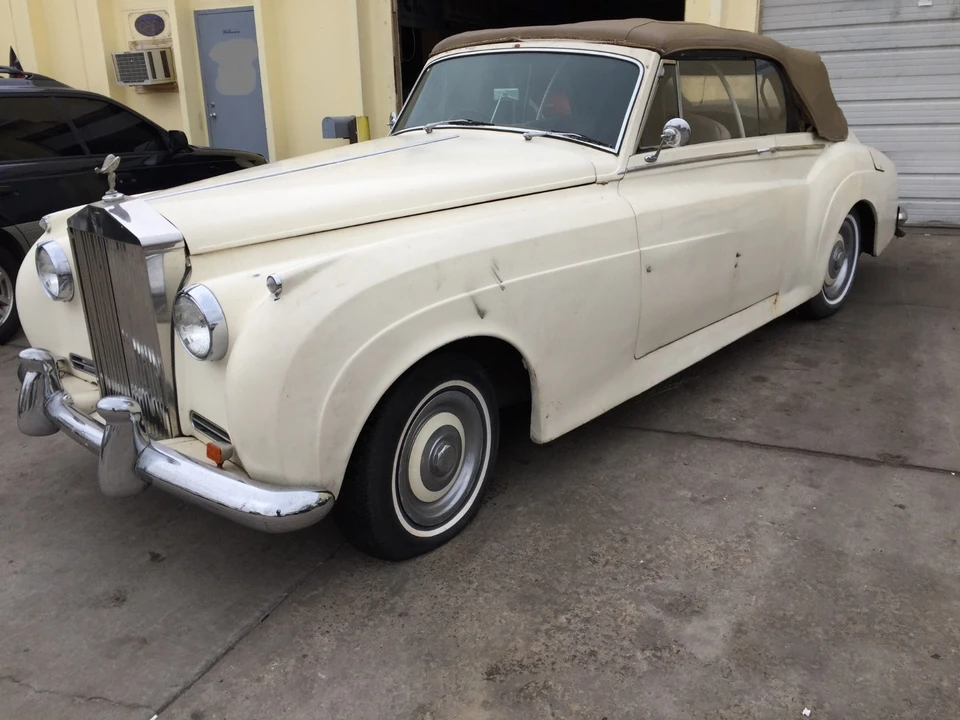 1957 Rolls-Royce Silver Cloud I - Image 12 of 21