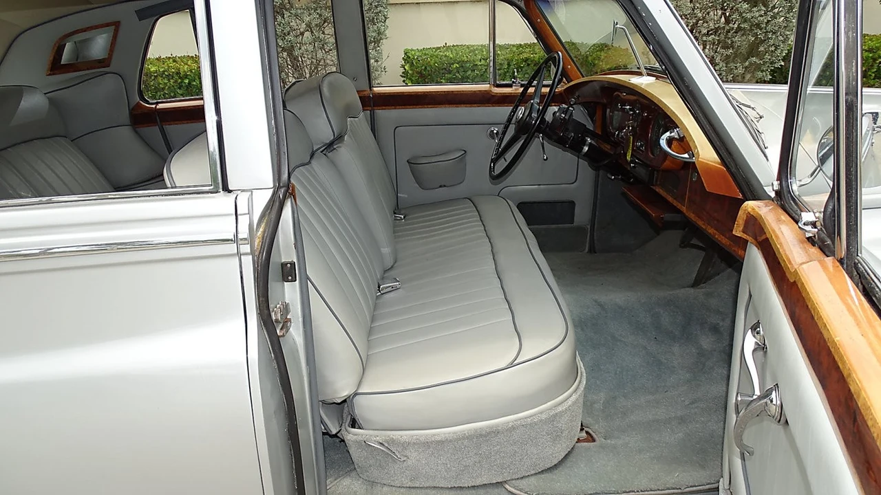 1957 Rolls-Royce Silver Cloud I - Image 11 of 24