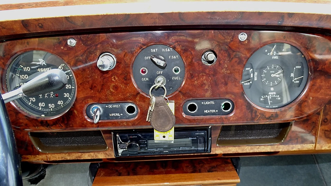 1957 Rolls-Royce Silver Cloud I - Image 24 of 24