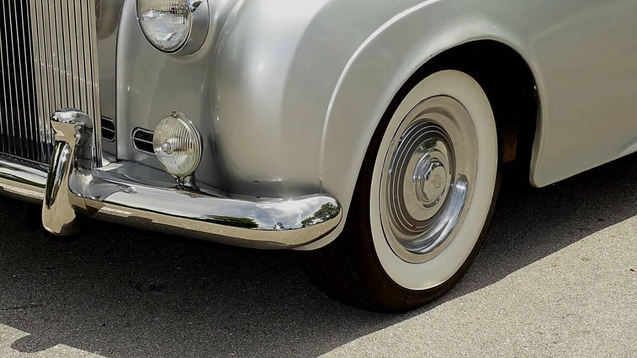 1957 Rolls-Royce Silver Cloud I - Image 14 of 31
