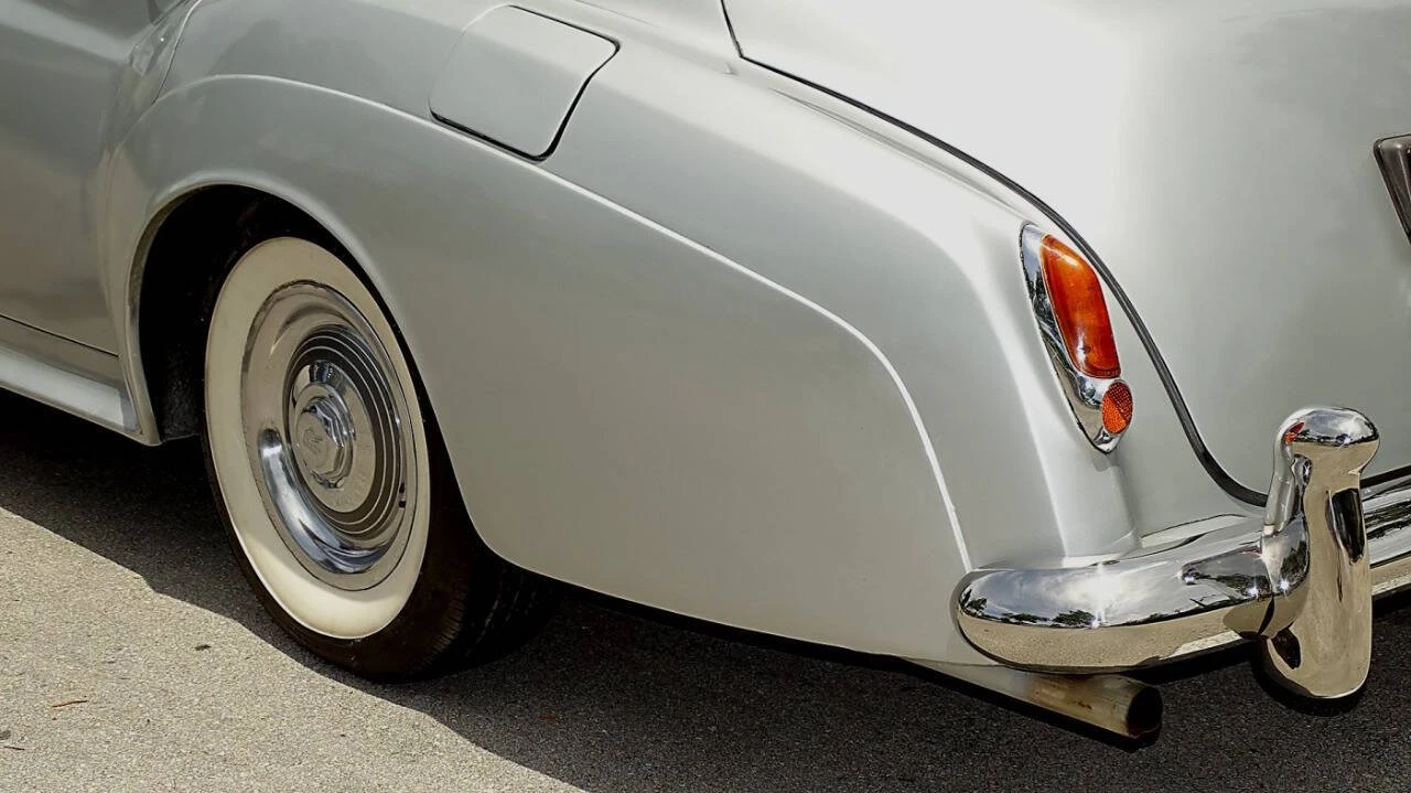 1957 Rolls-Royce Silver Cloud I - Image 11 of 31