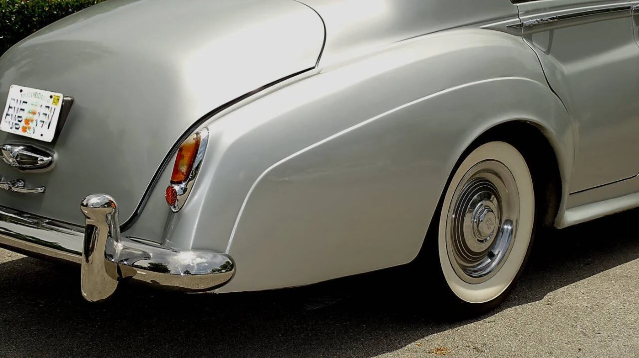 1957 Rolls-Royce Silver Cloud I - Image 12 of 31