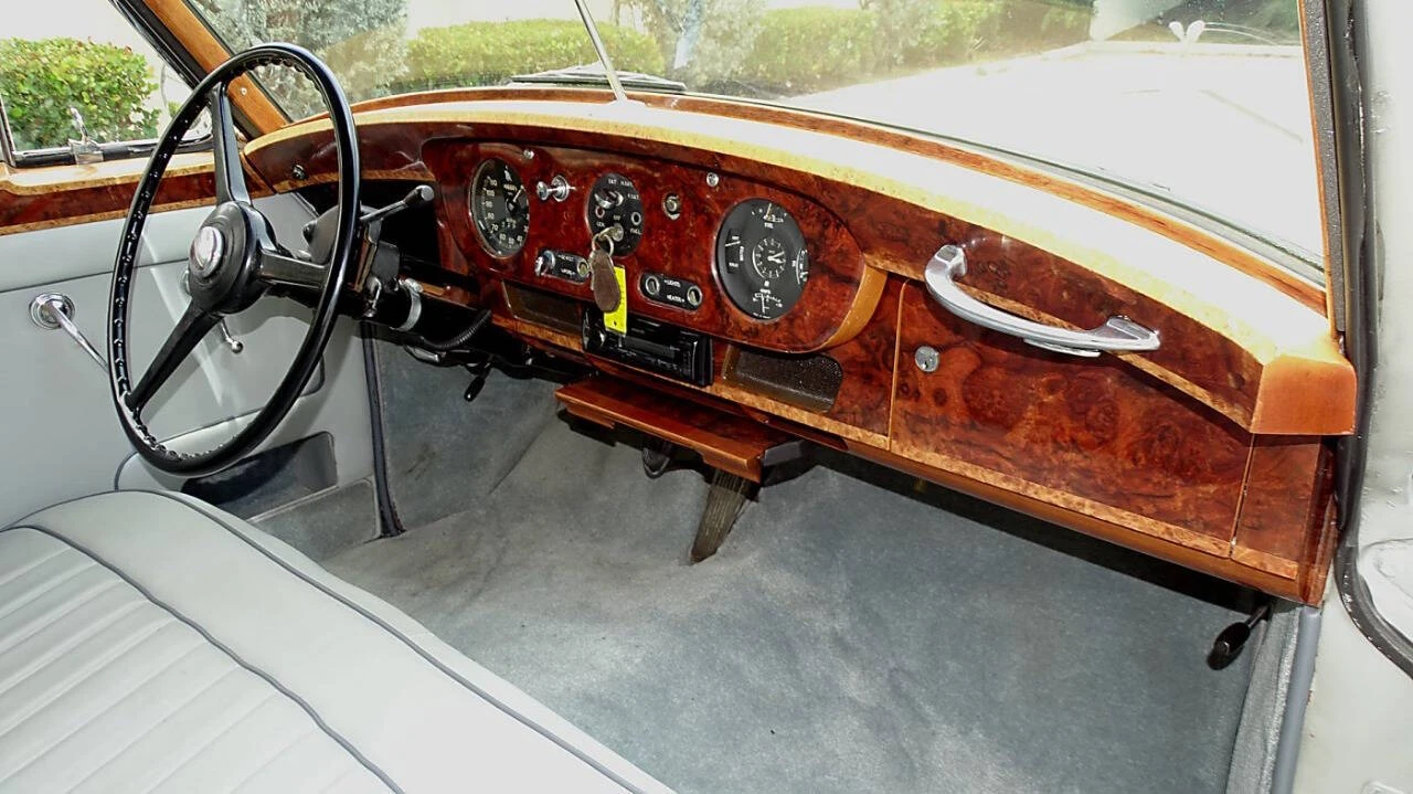 1957 Rolls-Royce Silver Cloud I - Image 19 of 31