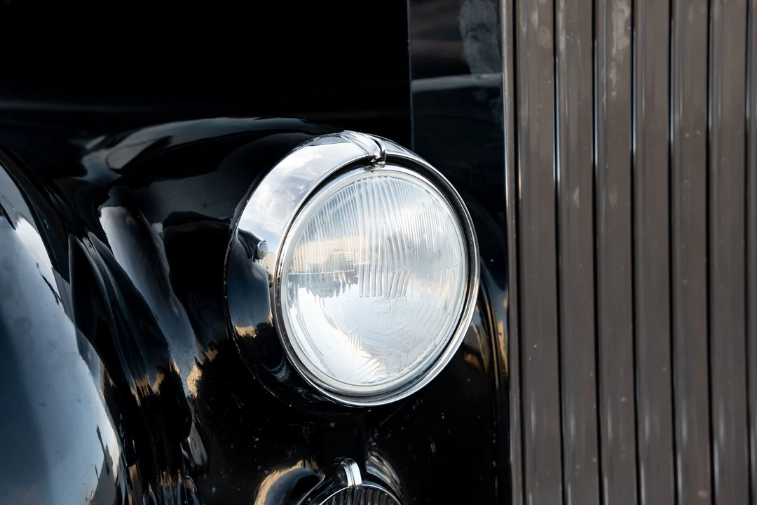 1957 Rolls-Royce Silver Wraith I - Image 10 of 31