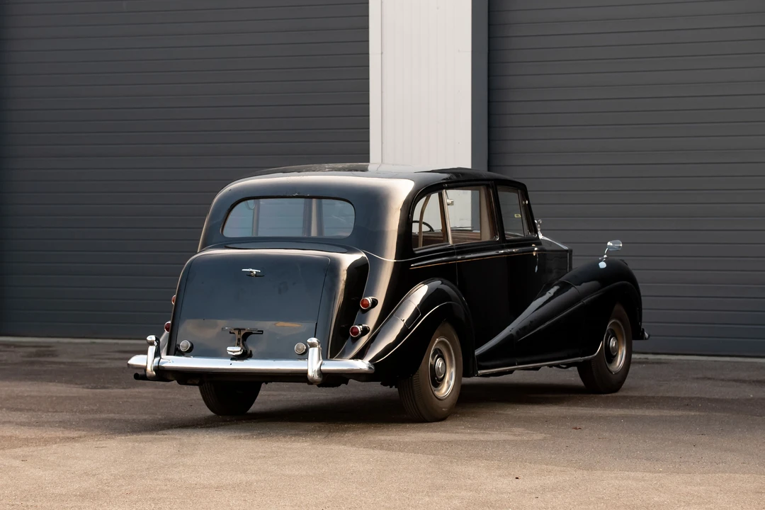 1957 Rolls-Royce Silver Wraith I - Image 4 of 31