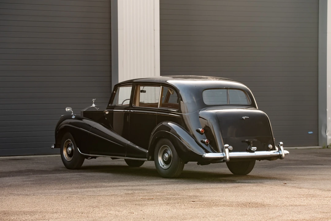1957 Rolls-Royce Silver Wraith I - Image 5 of 31