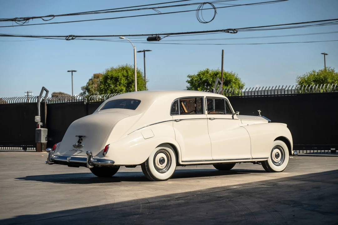 1957 Rolls-Royce Silver Wraith I - Image 4 of 31